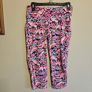 Lilly Pulitzer Luxletic Weekender Cropped Leggings Lobstah Roll Medium